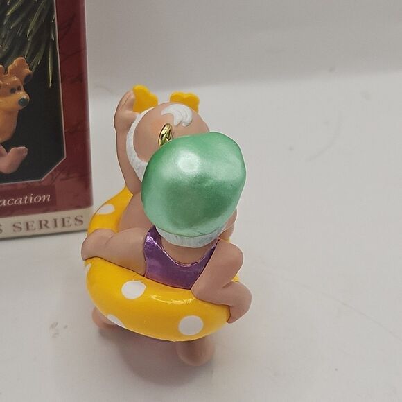Hallmark Keepsake Ornament 1998 The Clauses On Vacation 2nd In The Series - Picture 5 of 16